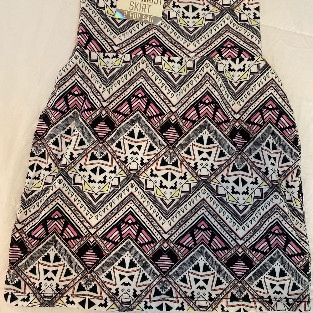 PINK Victoria’s Secret skirt